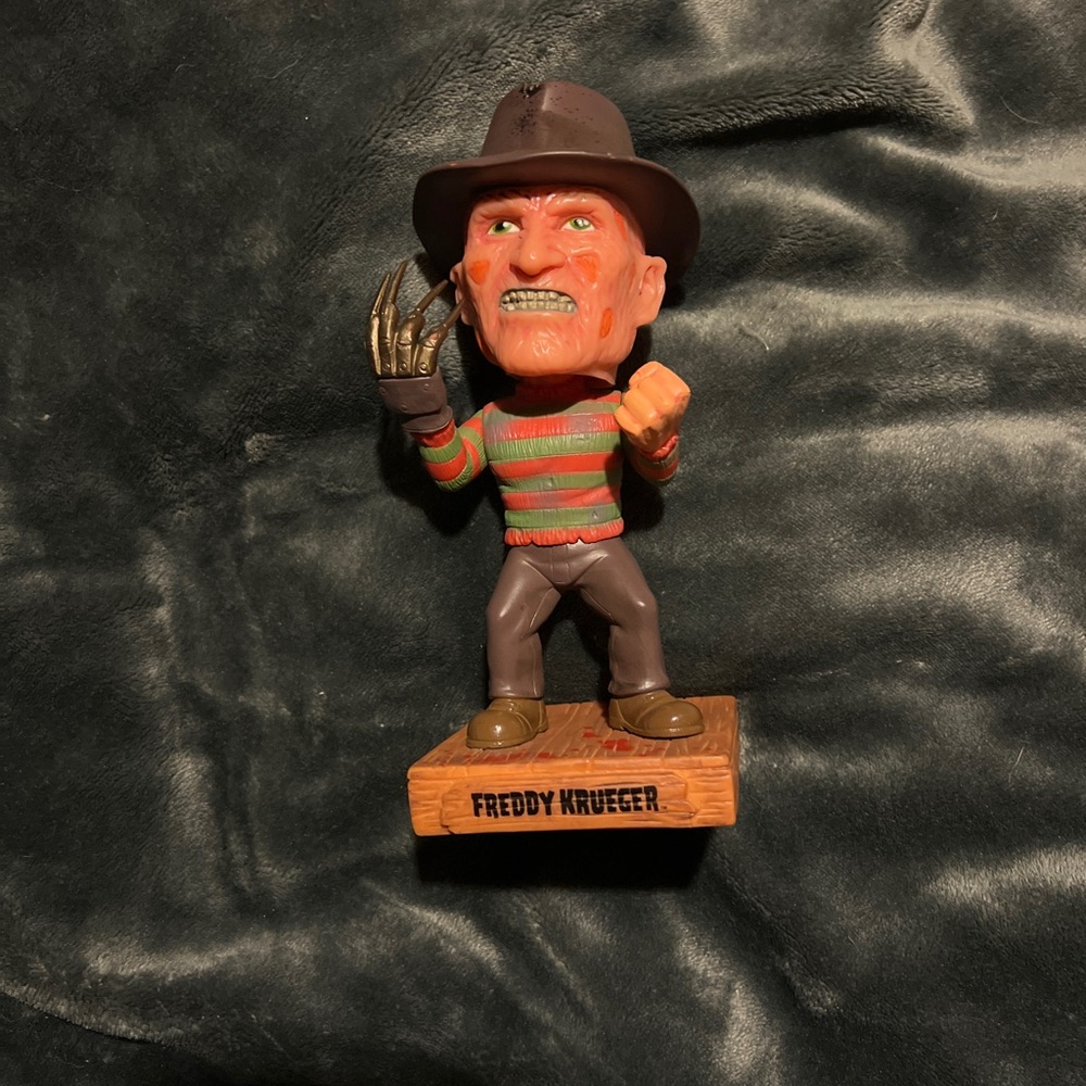 Funko Freddy Krueger Wacky Wobbler 6”